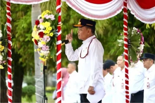 Gubernur Agustiar Sabran Pimpin Apel Gabungan Pemprov Kalteng, Tekankan Soliditas dan Program Huma Betang