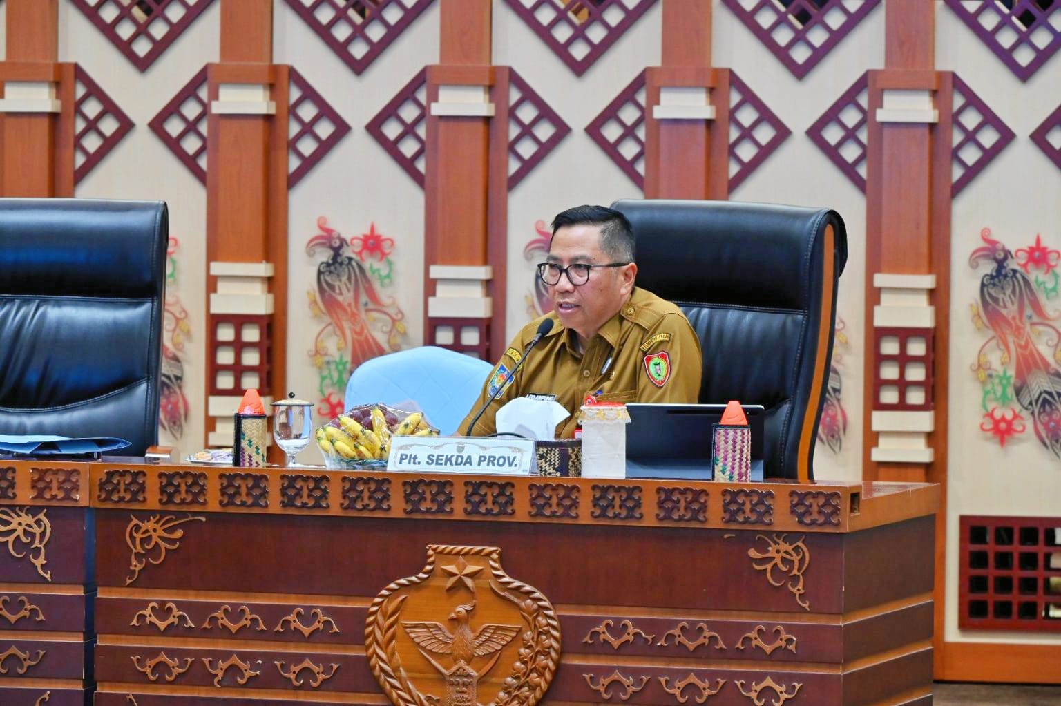 Kartu Huma Betang Sejahtera, Leonard S. Ampung Tekankan Sinkronisasi Antar-OPD