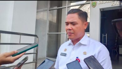 Copot Kepsek yang Masih Tahan Ijazah Siswa