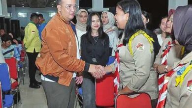 HADIR: Bupati Lamandau, Rizky Aditya Putra di sela-sela kegiatannya saat menghadiri kegiatan audiensi dan ramah tamah Forum Gabungan Pemuda Kabupaten Lamandau, yang digelar di Rumah Jabatan Bupati, belum lama ini.