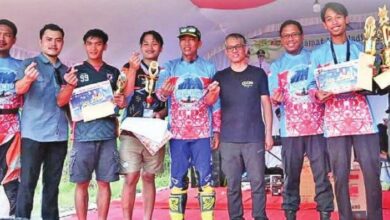 Peringati HUT Lamandau dengan Menjelajahi Bukit Sampuraga