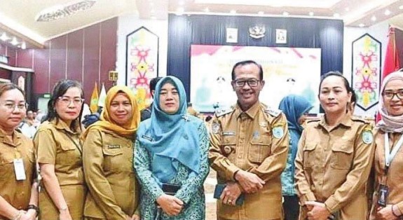 Wabup Bersama TP PKK Lamandau Hadiri Rakor Stunting