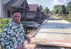 Pemkab Genjot Peningkatan JalanLingkungan