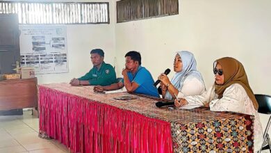 Lurah Panarung Gelar Rapat Bersama Ketua RT/RW Bahas Persiapan HUT RI ke-80