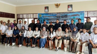 Anggota DPRD Kota Palangka Raya Dapil II saat melaksanakan reses di Kelurahan Menteng.