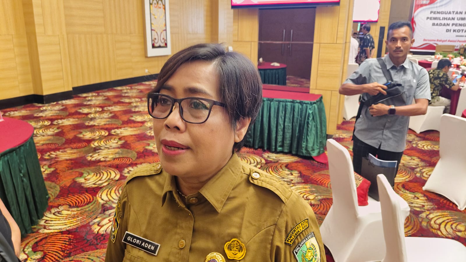 Plt. Asisten Pemerintahan dan Kesejahteraan Rakyat Setda Kota Palangka Raya, Dra. Gloriana, MM.