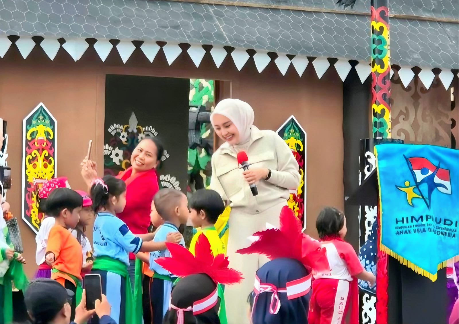 Ketua TP PKK sekaligus Ketua Bunda PAUD Kalteng, Aisyah Thisia Agustiar Sabran