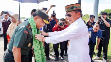 Gubernur Kalteng H. Agustiar Sabran Sambut Hangat Kedatangan Pangdam XX/Tambun Bungai Mayjen TNI Zainul Arifin