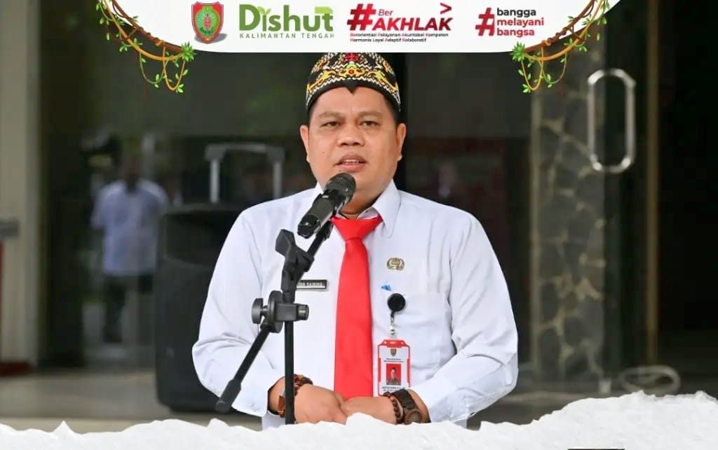 Kepala Dishut Kalteng, H. Agustan Saining, S.Hut., M.Si., menyampaikan beeberapa arahan kepada jajarannya.