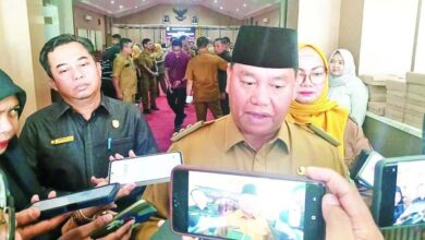 Mengundurkan Diri,Lurah Tanah Mas Terkena Sanksi