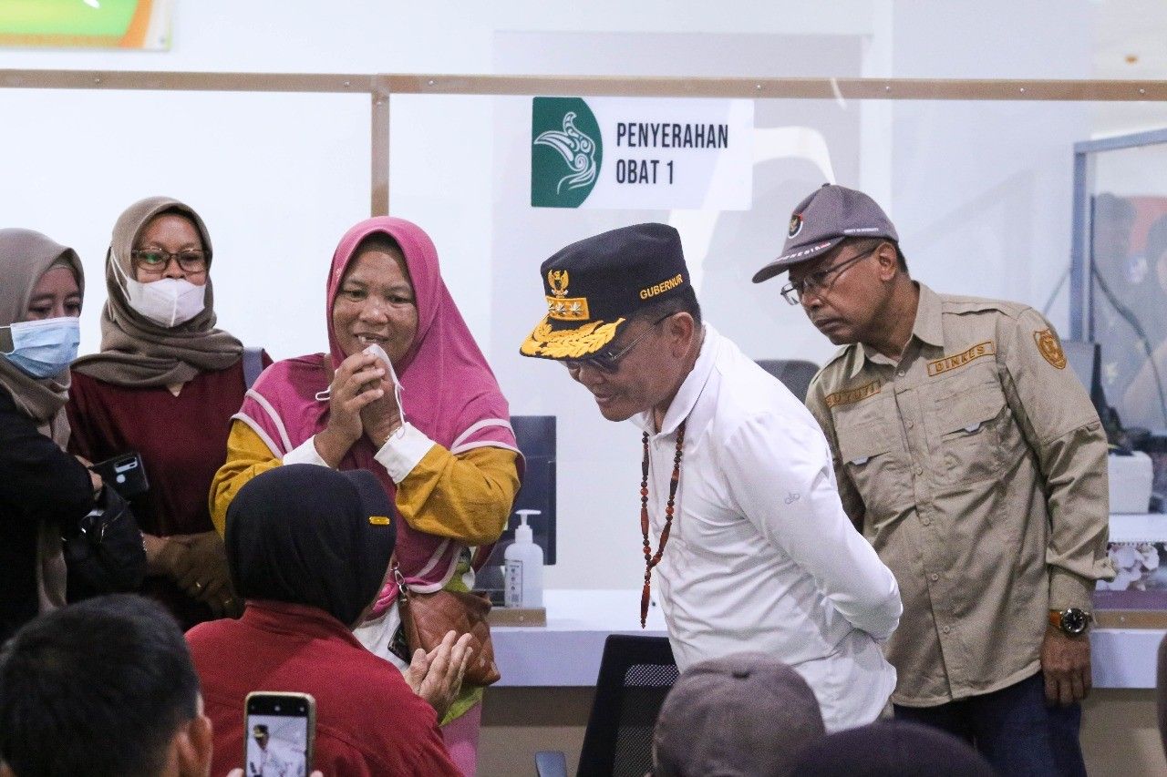 Gubernur Kalteng, H. Agustiar Sabran saat meninjau RSUD Hanau, Kab. Seruyan, Sabtu (4/10/2025).