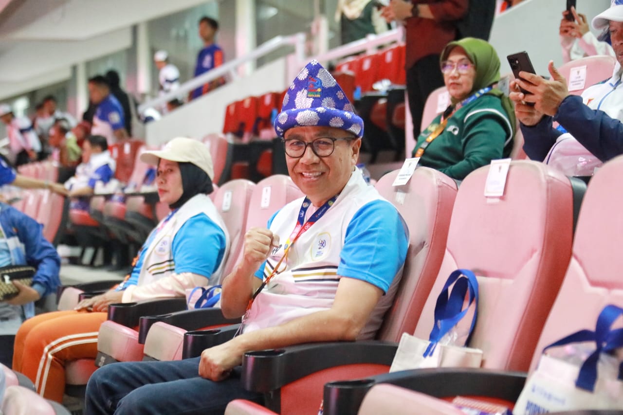 Leonard S. Ampung Beri Apresiasi atas Dua Perunggu Kontingen Kalteng di PORNAS Korpri 2025