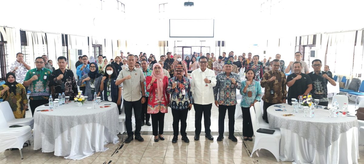 kebutuhan pokok menjelang Natal 2025 dan Tahun Baru 2026