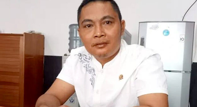 DPRD Kapuas Dorong Aparatur Desa Perkuat Integritas Lewat Sosialisasi Antikorupsi