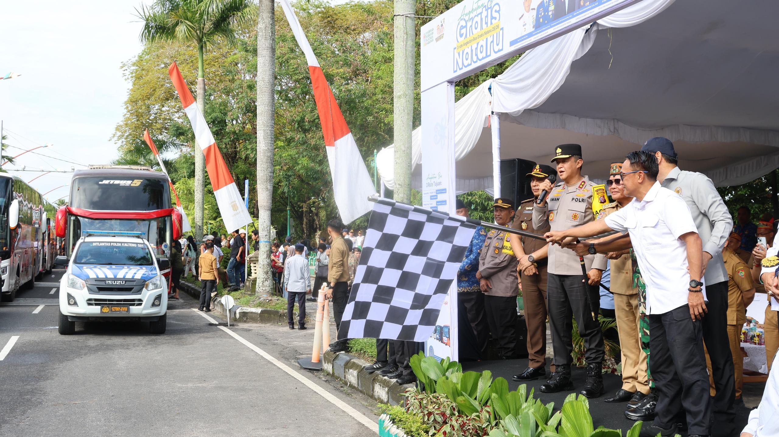 Kegiatan pelepasan keberangkatan