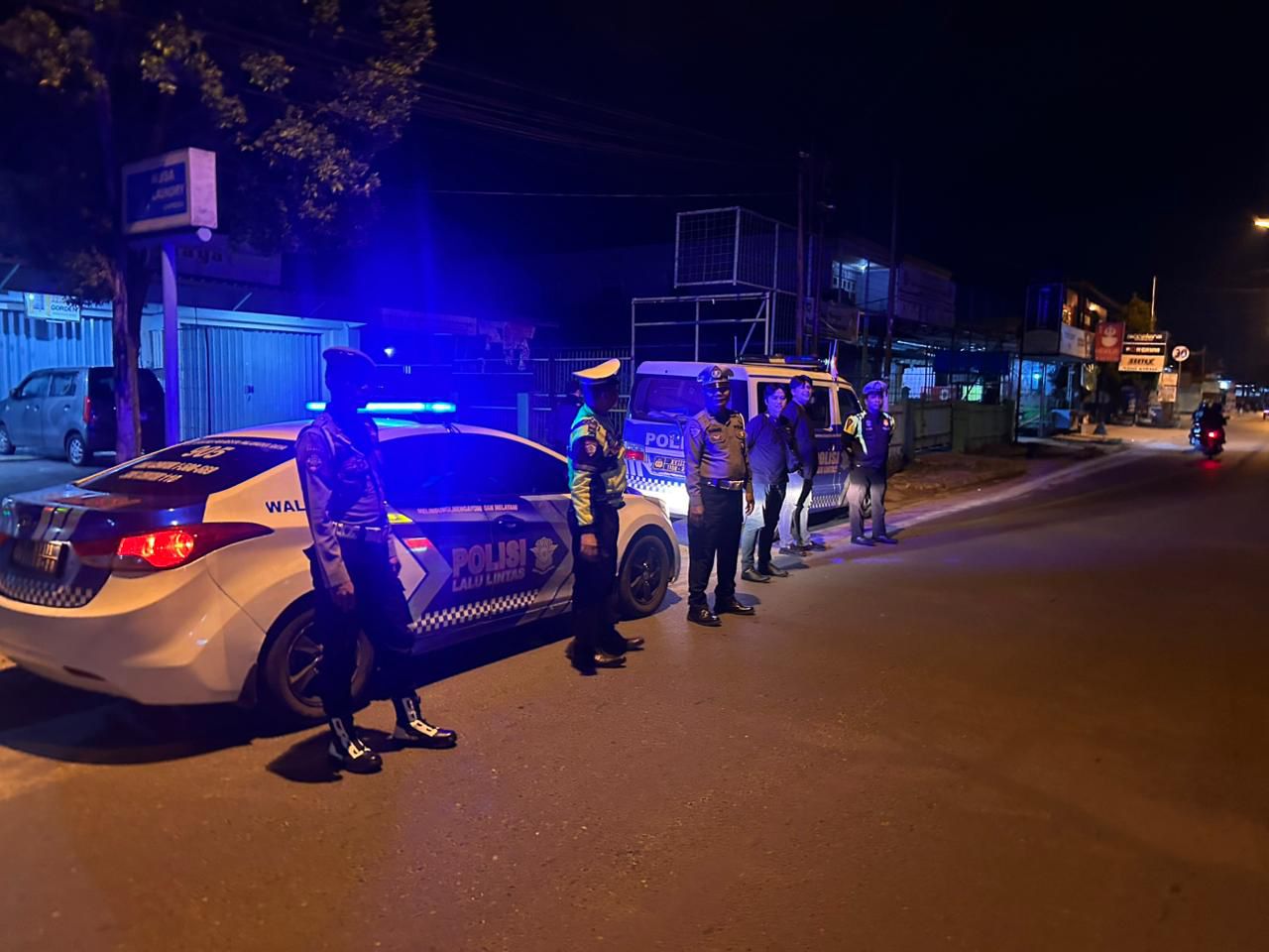 Personel Polrseta Palangka Raya pada saat melakukan patrol di sejumlah Kawasan rawan balap liar