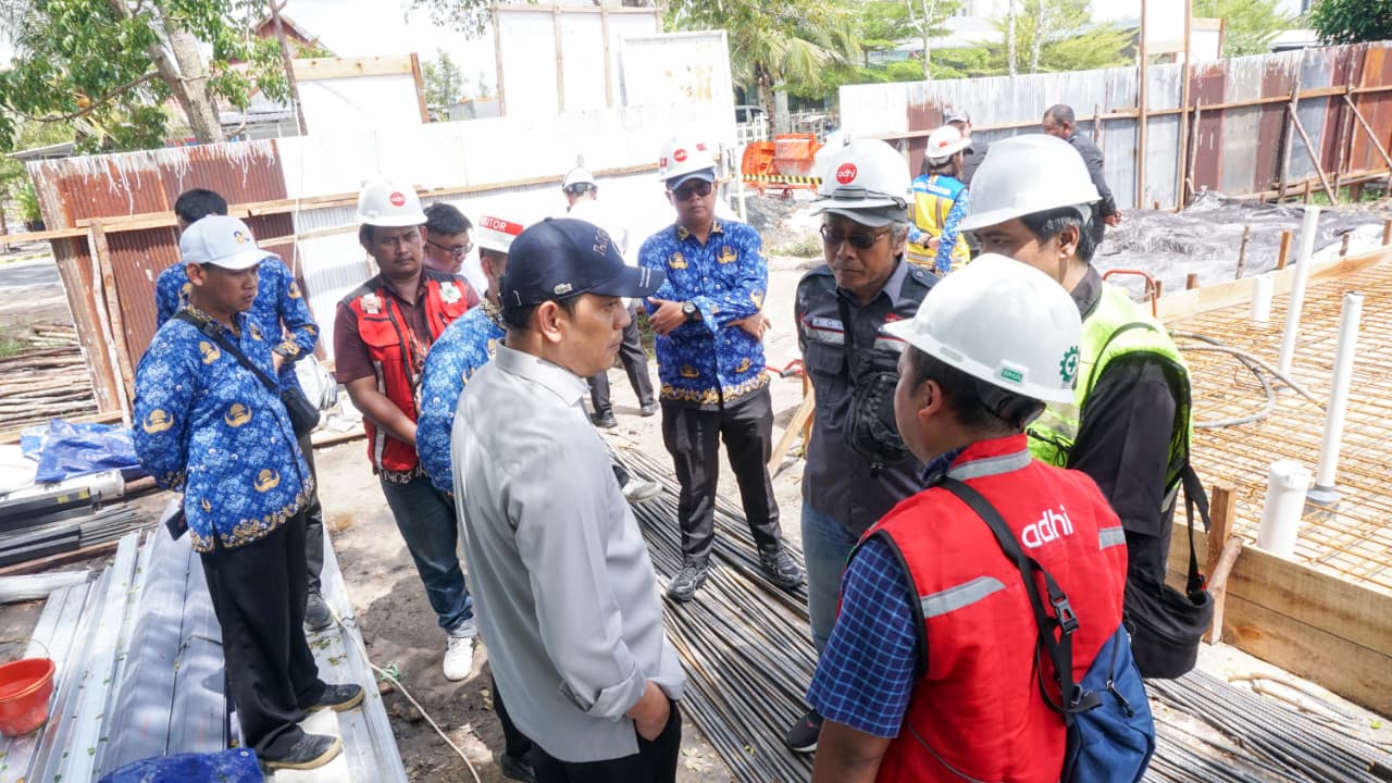 Anggota Komisi V DPR RI Muhammad Syauqie Tinjau Proyek Dapur SPPG Palangka Raya