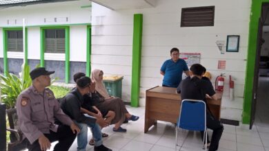 Polsek Sabangau ketika mengantarkan warga diduga ODGJ ke Rumah Sakit Jiwa Kalawa Atei