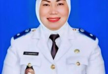 Lurah Panarung Evi Kahayanti, SE.,NL