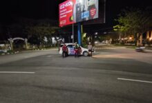 Personel kepolisian menggelar patroli malam di sejumlah kawasan rawan di Kota Palangka Raya