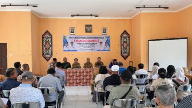 Lurah Langkai Muhamad Abidin, saat menyampaikan sambutan pada Musrembang Tahun 2026,di Aula Kelurahan Langkai