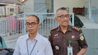 Asisten Intelijen Kejati Kalteng Hendri Hanafi ketika memaparkan kepada awak media