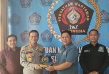 Kabidhumas Polda Kalteng Kombes Pol Budi Rachmat ketika berkunjung ke PWI Kalteng