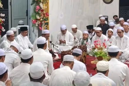 Ketua DPRD Kota Palangka Raya, H. Subandi, menghadiri peringatan Isra Mi’raj Nabi Muhammad SAW.