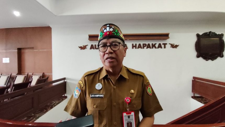 Plt Sekda Kalteng Leonard S. Ampung