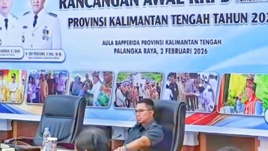 Wakil Ketua III DPRD Kalteng, Junaidi, saat menghadiri pembukaan kegiatan Konsultasi Publik Rancangan Awal RKPD