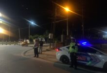 Petugas kepolisian ketika melakukan patroli di kawasan rawan kejahatan jalanan