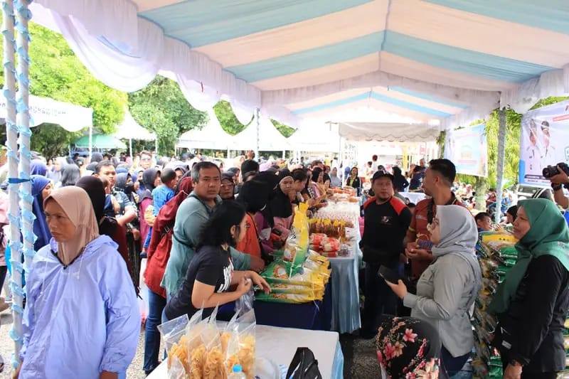 Suasana Gerakan Pangan Murah inisiasi Pemprov Kalteng