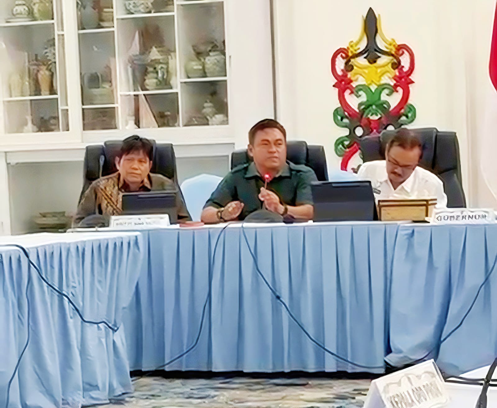 Ketua Umum Kadin Kalteng, Dr. H. Rahmat Nasution Hamka saat menyampaikan sambutannya.