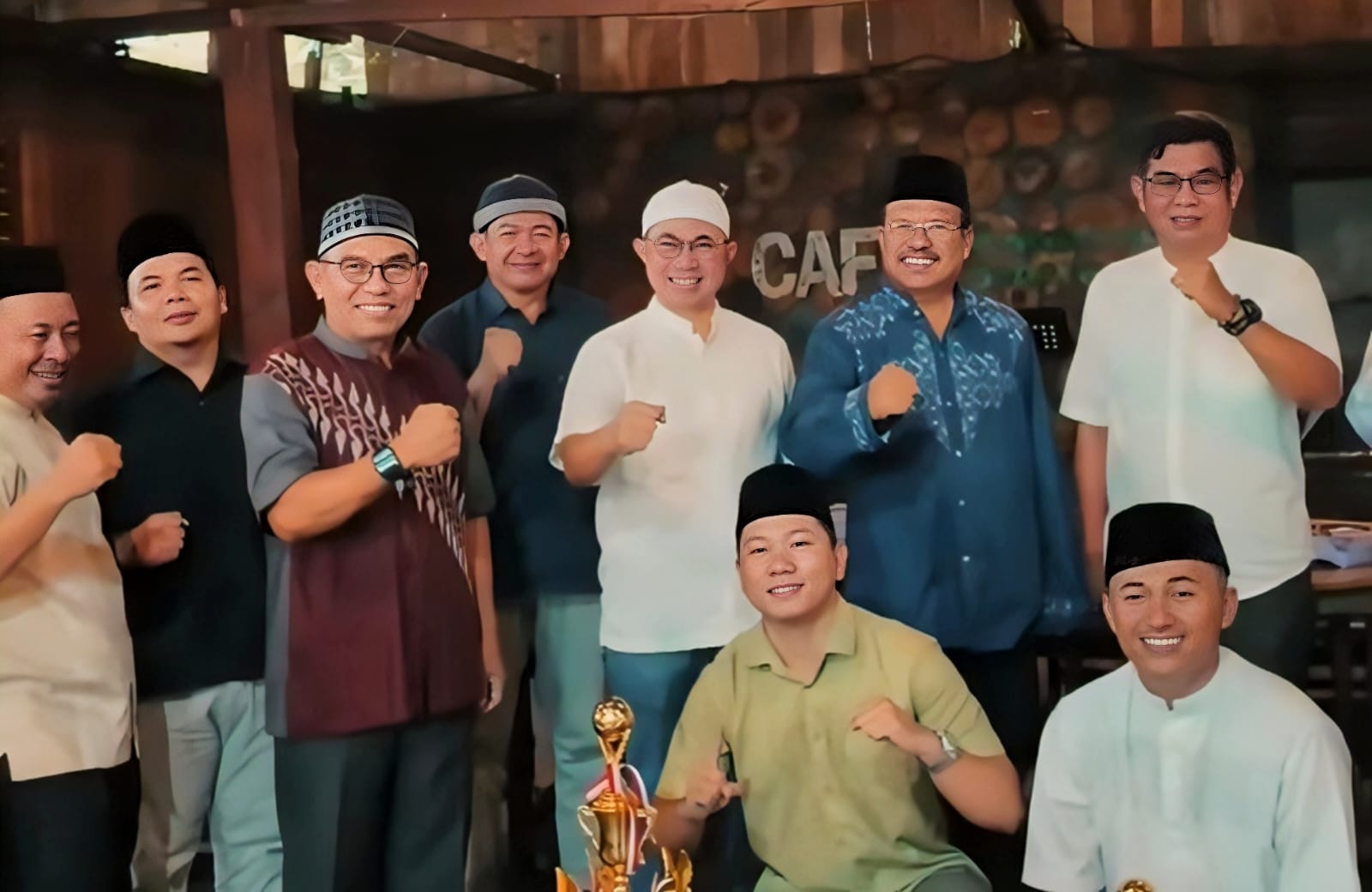 Wakil Ketua III DPRD Kalteng, Junaidi saat menghadiri kegiatan buka puasa bersama