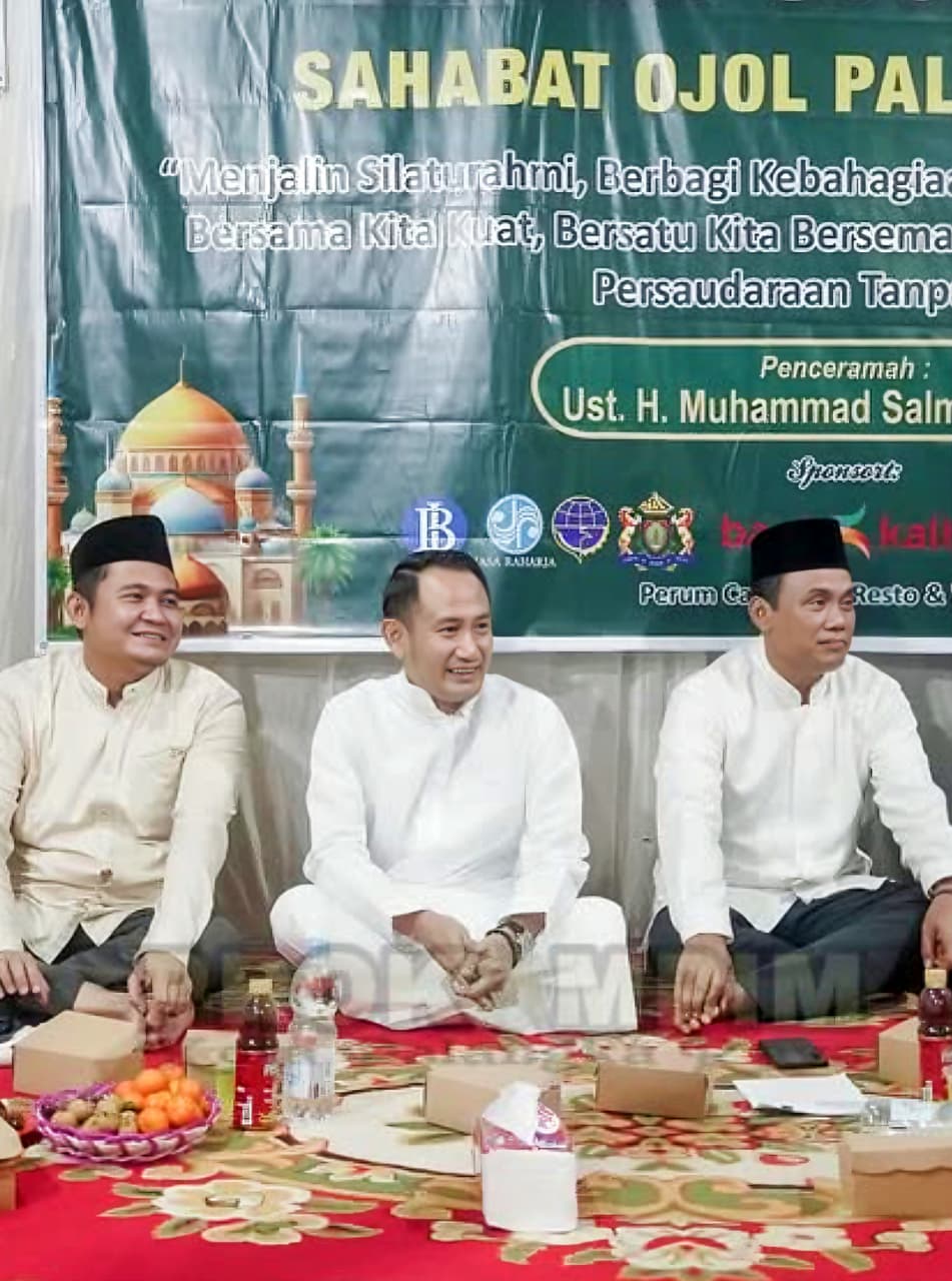 Direktur Eksekutif Kadin Kalteng, Rusdi saat menghadiri acara buka bersama sahabat Ojol bersama Wali Kota Palangka Raya