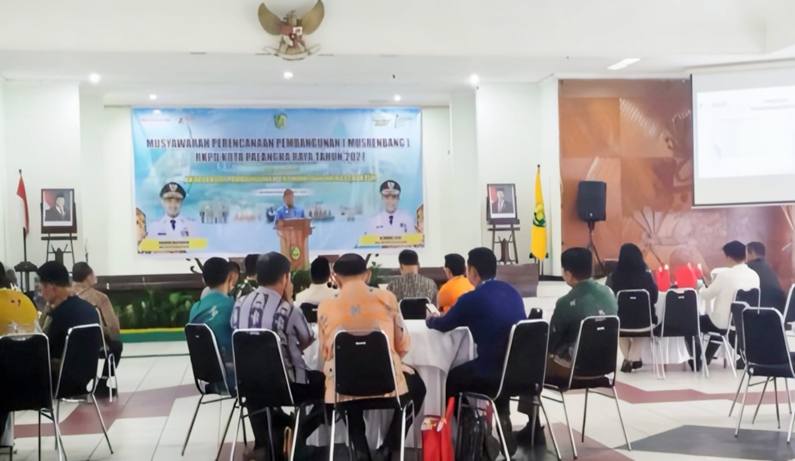 Kegiatan Musrenbang di Gedung Pertemuan Umum Palampang Tarung.