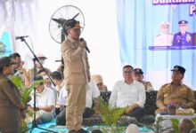 Gubernur Kalimantan Tengah, H. Agustiar Sabran saat menyampaikan sambutannya di Sampit, Kotawaringin Timu