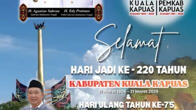 Ucapan selamat hari jadi ke-220 Kabupaten Kuala Kapuas dan Hari Ulang Tahun ke-75 Pemerintah Kabupaten Kapuas dari Kadis LH Kalteng, Joni Harta.