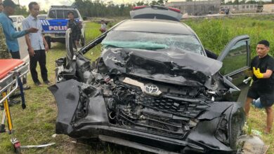 Kondisi mobil Toyoa Calya usai mengalami kecelakaan, Jumat