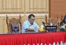 Wakil Wali Kota Palangka Raya, Achmad Zaini saat menghadiri Rapat Paripurna DPRD Kota Palangka Raya