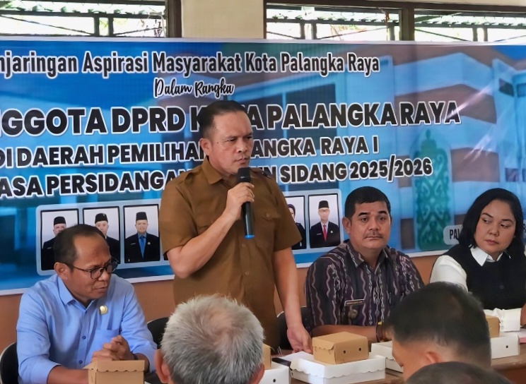 Anggota DPRD Kota Palangka Raya, Khemal Nasery saat melaksanakan reses di Kelurahan Banturung.