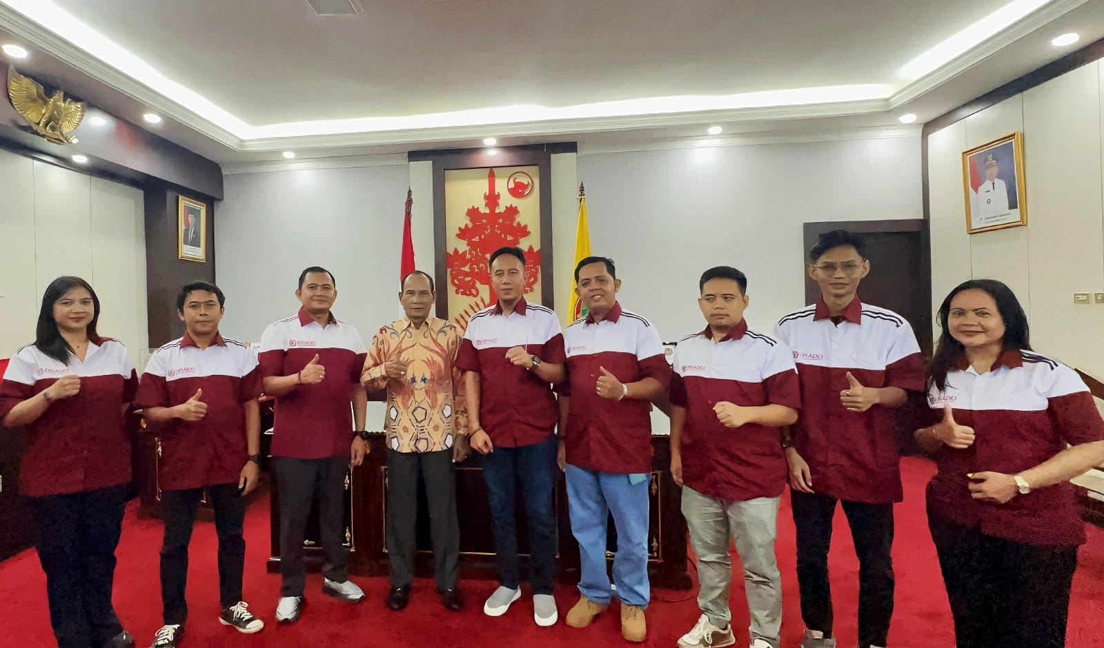 Jajaran Pengprov Federasi ORADO Kalteng di Ketuai Ahmad Rusdi foto bersama Ketua DPRD Kalteng, Arton S Dohong,