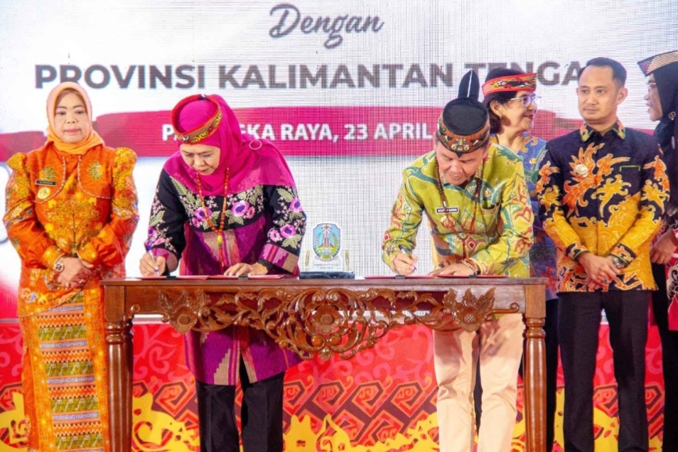 Penandatanganan kerjasama MoU antara Pemprov Kalteng dan Pemprov Jatim