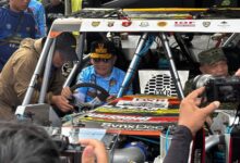 Gubernur Kalteng, H. Agustiar Sabran saat membuka secara resmi Kejurnas Adventure Offroad Putaran II Piala Gubernur Kalimantan Tengah sekaligus Tangkiling Offroad Extreme 4 Tahun 2026