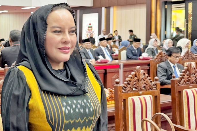 Ketua Fraksi Partai NasDem DPRD Kalteng, Faridawaty Darland Atjeh.