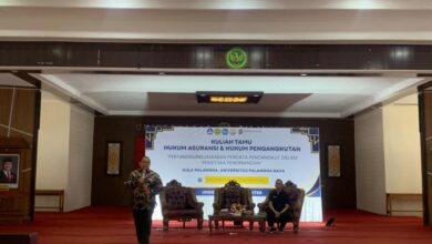 Columbanus Priaardanto ketika menjadi narasumber pada kegiatan Kuliah Tamu di UPR
