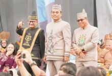 Ketua DPRD Palangka Raya, H. Subandi bersama Wali Kota Palangka Raya Fairid Naparin dan Wakil Wali Kota Palangka Raya H. Achmad Zaini saat menghadiri FBIM