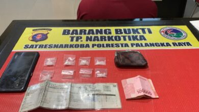 Tersangka K (34) usai berhasil diringkus aparat kepolisian