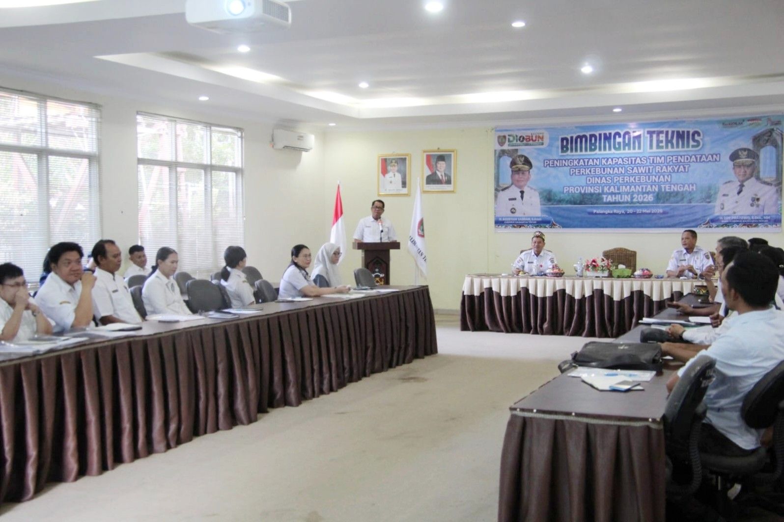 Suasana saat Bimbingan Teknis (Bimtek) Peningkatan Kapasitas Tim Pendataan Perkebunan Sawit Rakyat Tahun 2026