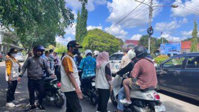 Razia pajak yang berlangsung di Jalan Wahidin Sudirohusodo